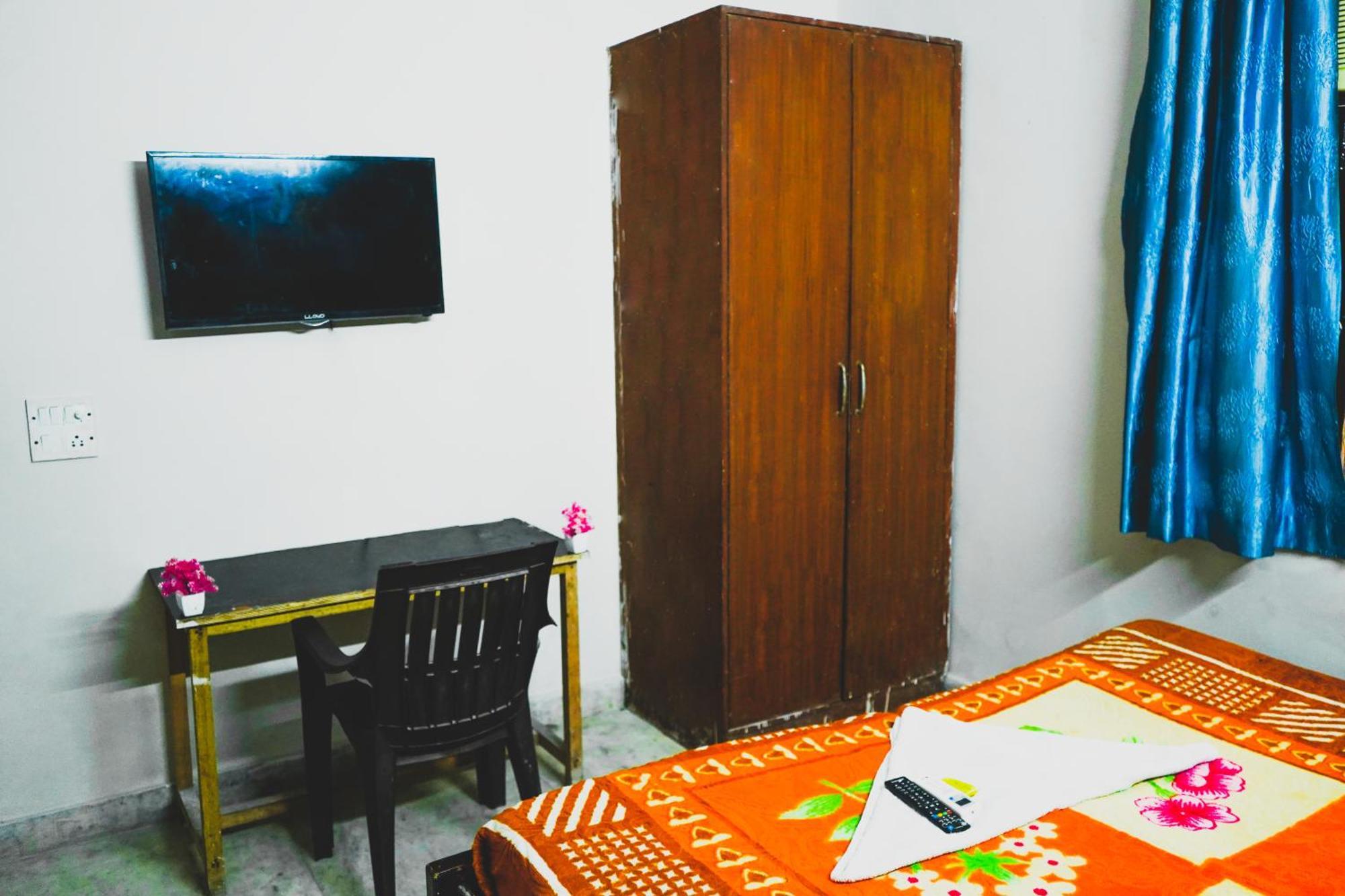 Hotel Bliss Bourn - Lajpat Nagar Νέο Δελχί Εξωτερικό φωτογραφία